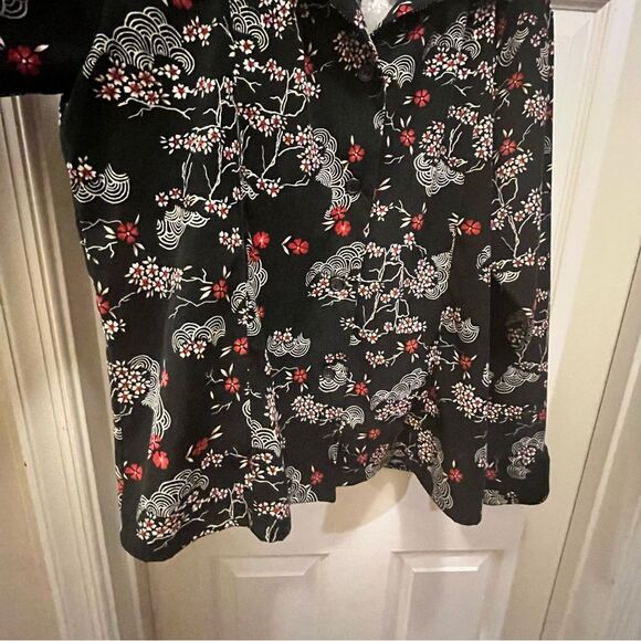 Robert Louis women’s Floral Vintage Jacket - Picture 2 of 8